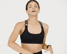 Load image into Gallery viewer, women&#39;s Black 300 Performance Sports Bra
