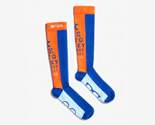 Load image into Gallery viewer, men&#39;s Blue Eyes on the Prize - Compression Socks
